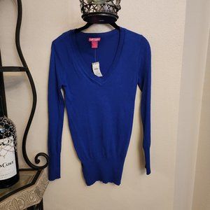 Body Central V-neck Long Sleeve Sweater - Royal Blue NWT